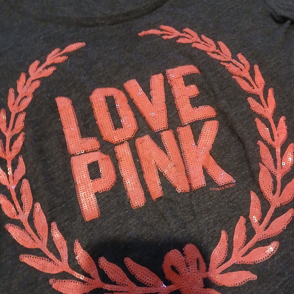 *SOLD* PINK Victoria's Secret Sequin Top Vintage 🩶🩷